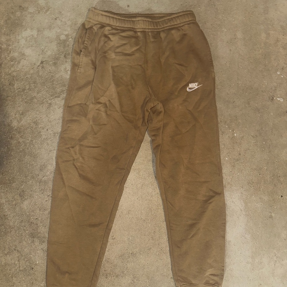 Nike men’s joggers
